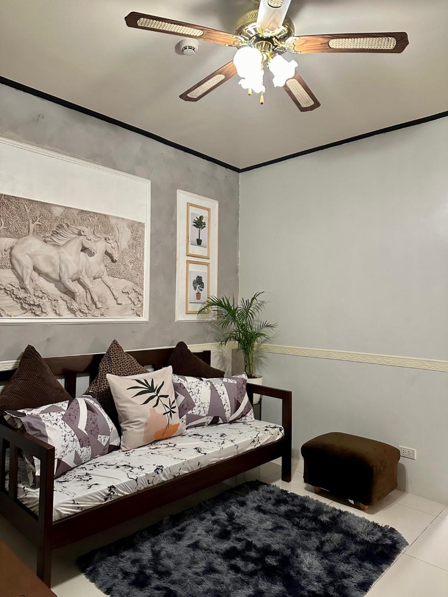 Luxury Suites At Brenthill 바기오 외부 사진